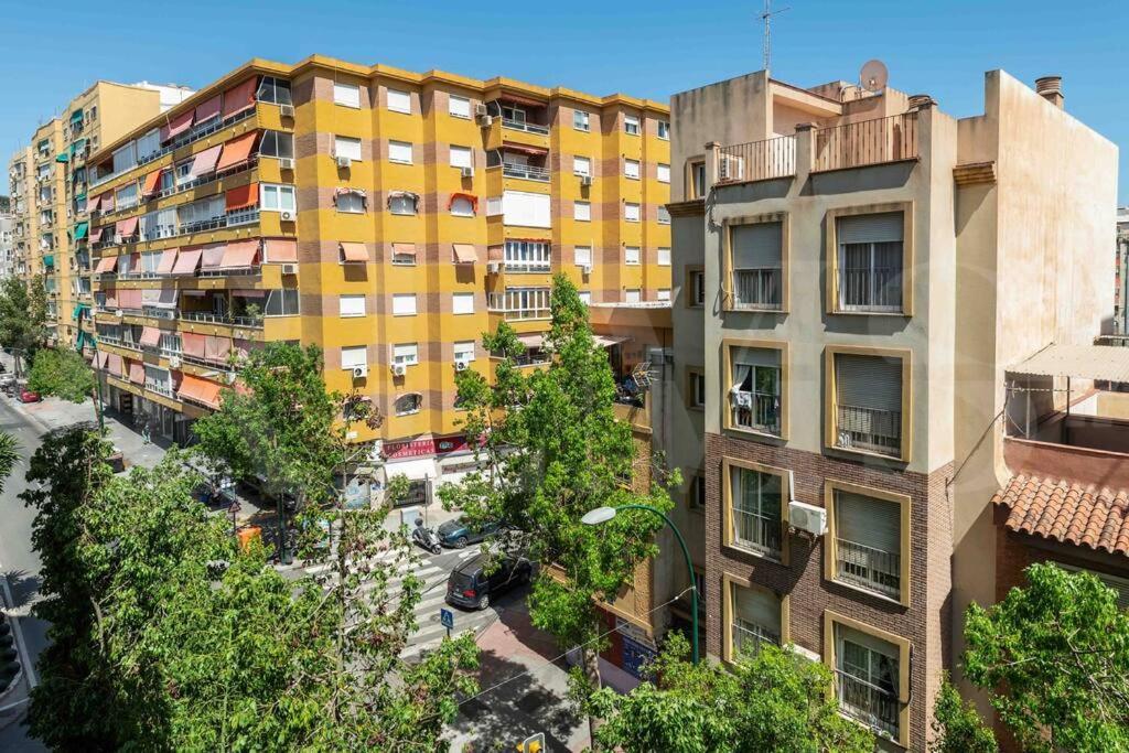 Spacious & Authentic Apartment By Rems Malaga Exterior photo