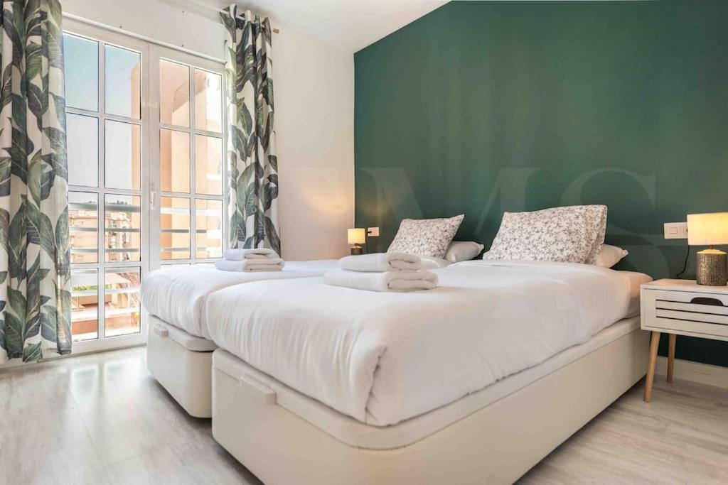 Spacious & Authentic Apartment By Rems Malaga Exterior photo